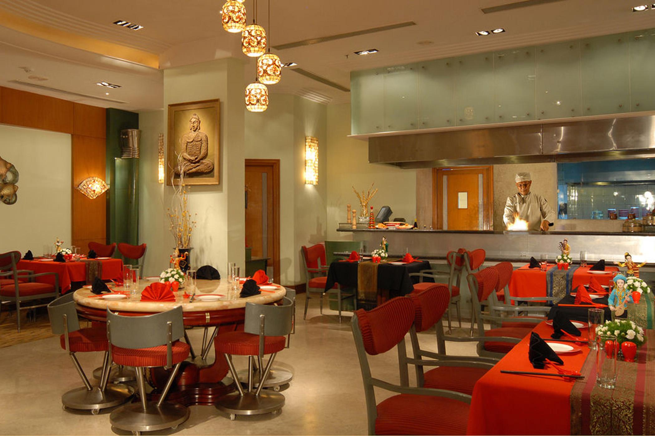 The Manohar Hyderabad Hotel Ресторант снимка