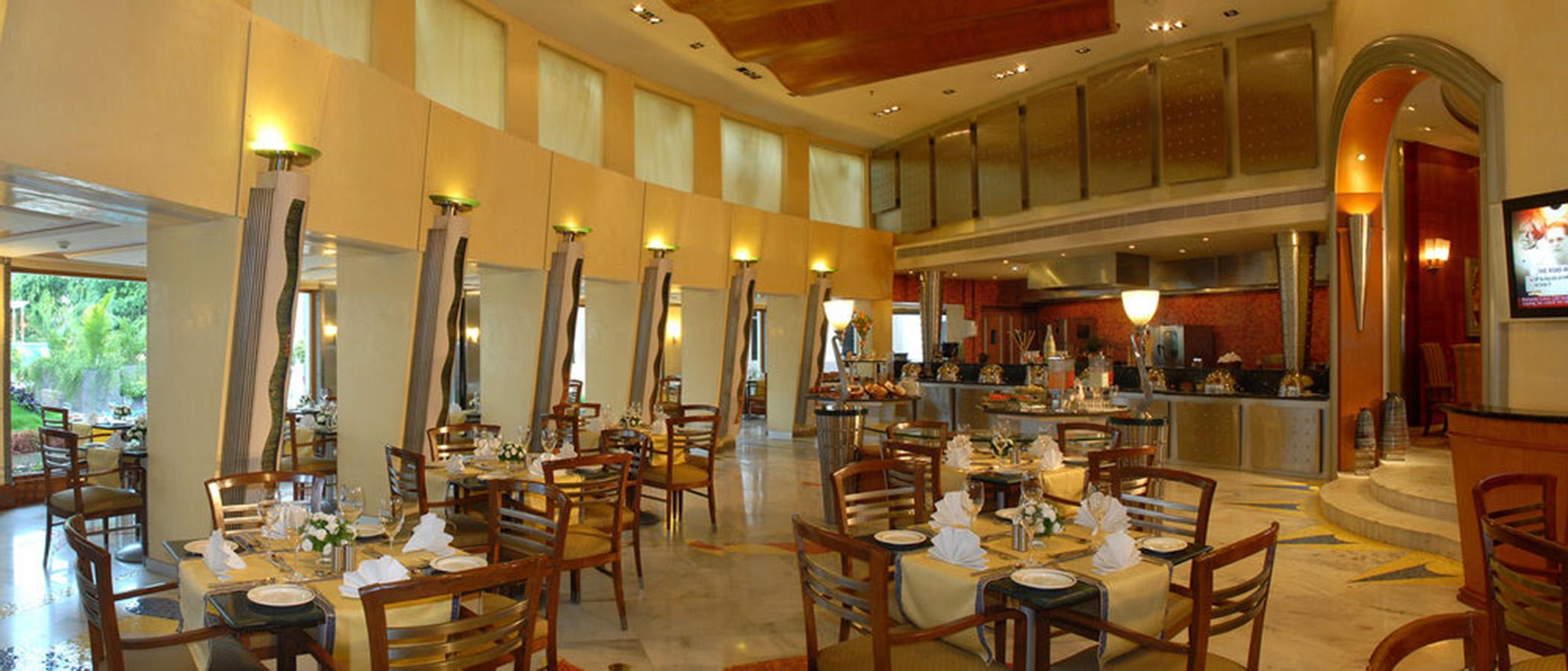 The Manohar Hyderabad Hotel Екстериор снимка