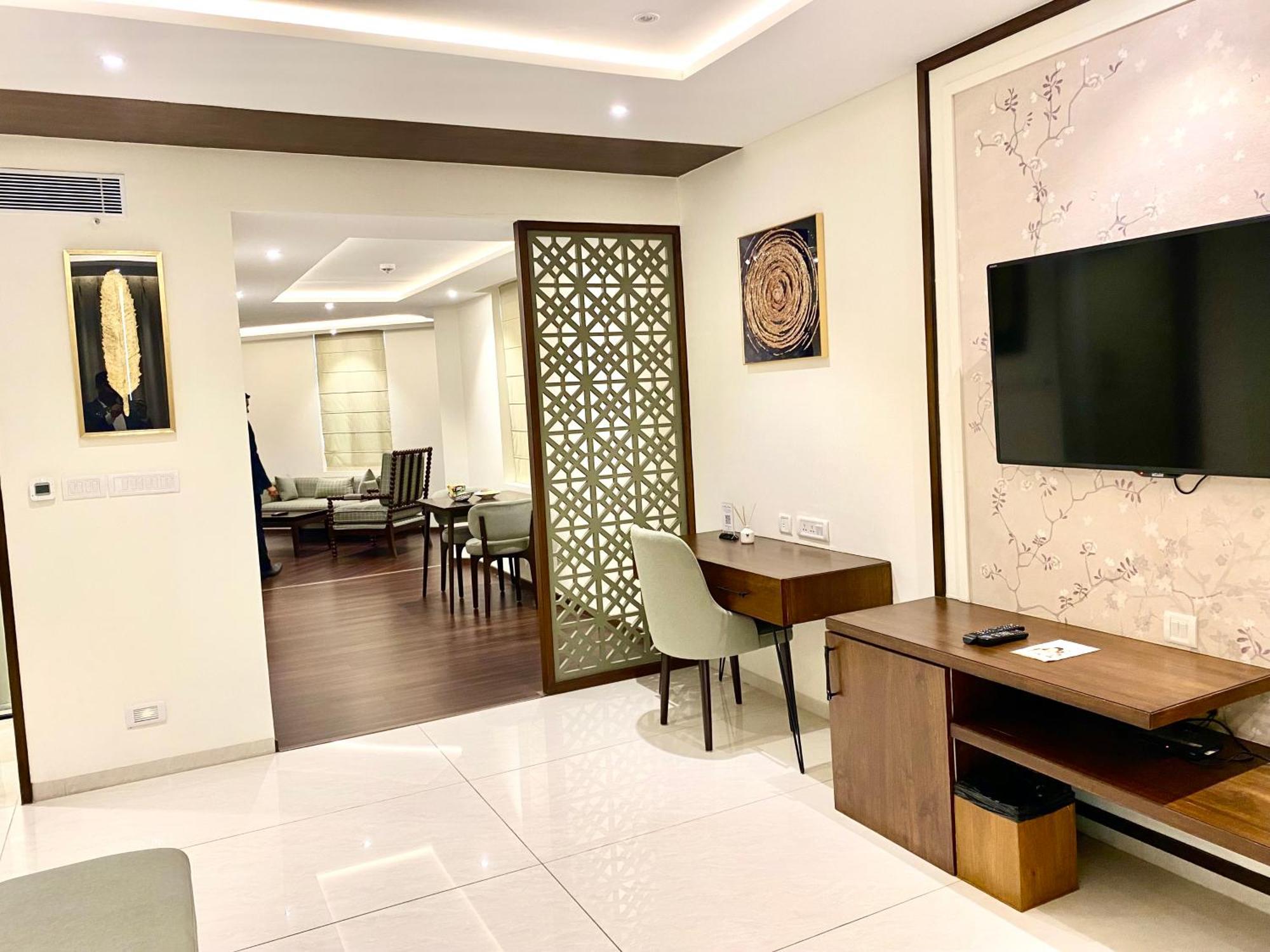 The Manohar Hyderabad Hotel Екстериор снимка