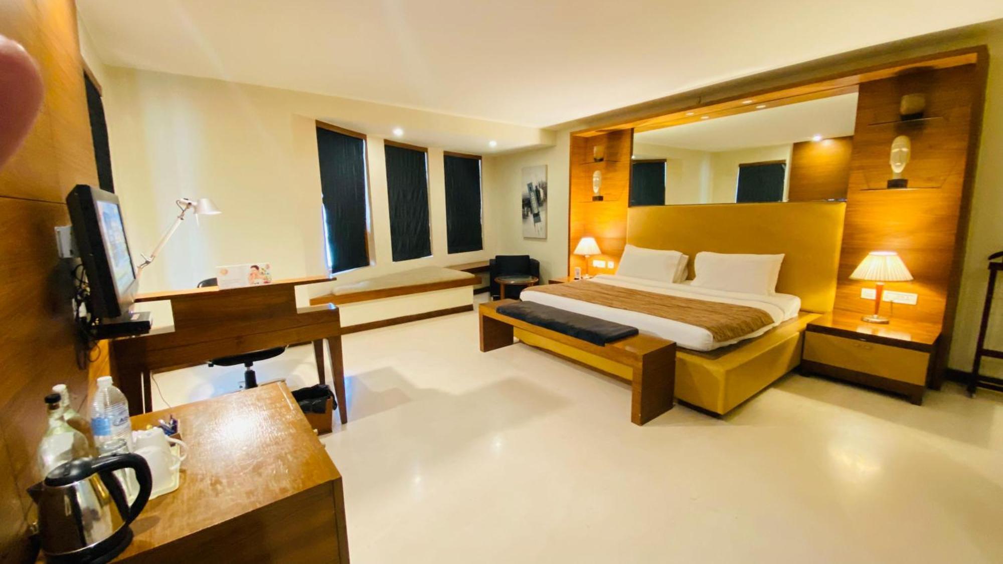 The Manohar Hyderabad Hotel Екстериор снимка