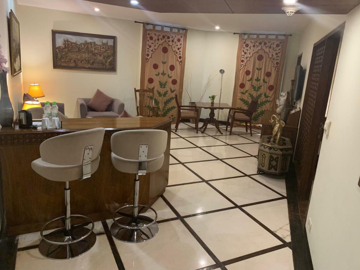 The Manohar Hyderabad Hotel Екстериор снимка