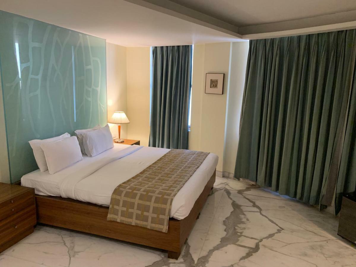 The Manohar Hyderabad Hotel Екстериор снимка